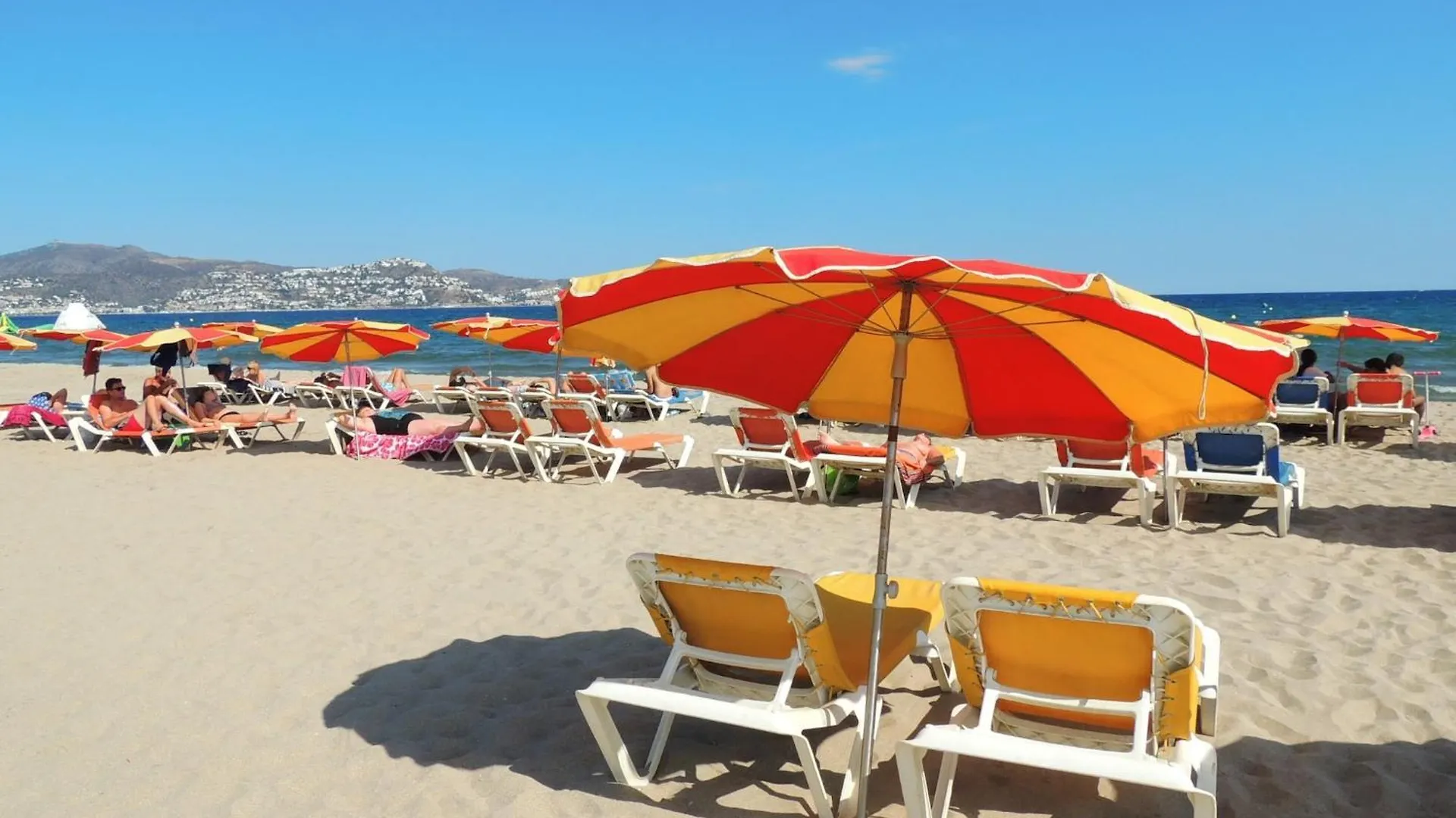 Great Apartment With View Empuriabrava 0*,